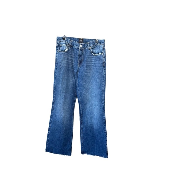 BDG Loose Bootcut Jeans EUC Frayed Hem Size 29 - Picture 1 of 9